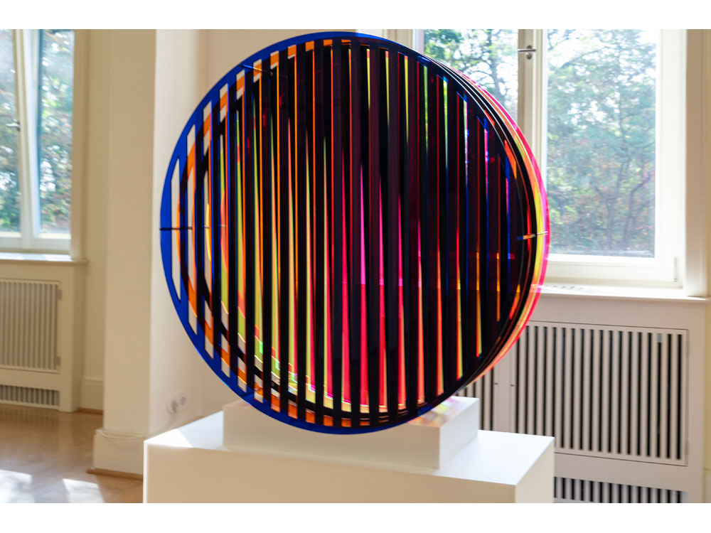 Lumen, Schloss Biesdorf, Sonja Alhäuser, Aljoscha, Deniz Alt, Emanuel Bernstone, Marc Bijl, Irina Birger, Sascha Boldt, Stephen Chambers, Sven Drühl, Marcus Eek, Thomas Fischer, Wineke Gartz, Daphne Glasmacher, Gregor Hildebrandt, Klaus Jörres, Elena Karakitsou, Hanna Mattes, Toshihiko Mitsuya, Jirka Pfahl, Römer + Römer, Femke Schaap, Sandra Schlipkoeter, Tracey Snelling, Veerle Thoben, Lukas Troberg, Atelier Van Lieshout, Jonas Vansteenkiste, Peter Vink, René Wirths, Sylvie Zijlmans & Hewald Jongenelis