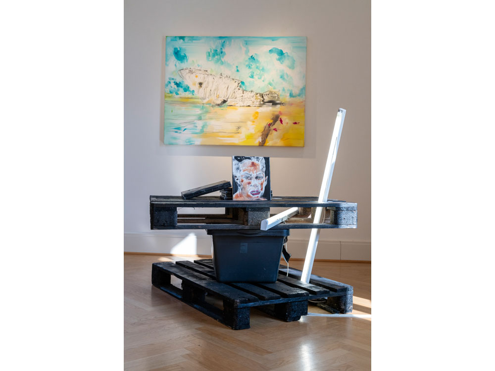 Lumen, Schloss Biesdorf, Sonja Alhäuser, Aljoscha, Deniz Alt, Emanuel Bernstone, Marc Bijl, Irina Birger, Sascha Boldt, Stephen Chambers, Sven Drühl, Marcus Eek, Thomas Fischer, Wineke Gartz, Daphne Glasmacher, Gregor Hildebrandt, Klaus Jörres, Elena Karakitsou, Hanna Mattes, Toshihiko Mitsuya, Jirka Pfahl, Römer + Römer, Femke Schaap, Sandra Schlipkoeter, Tracey Snelling, Veerle Thoben, Lukas Troberg, Atelier Van Lieshout, Jonas Vansteenkiste, Peter Vink, René Wirths, Sylvie Zijlmans & Hewald Jongenelis