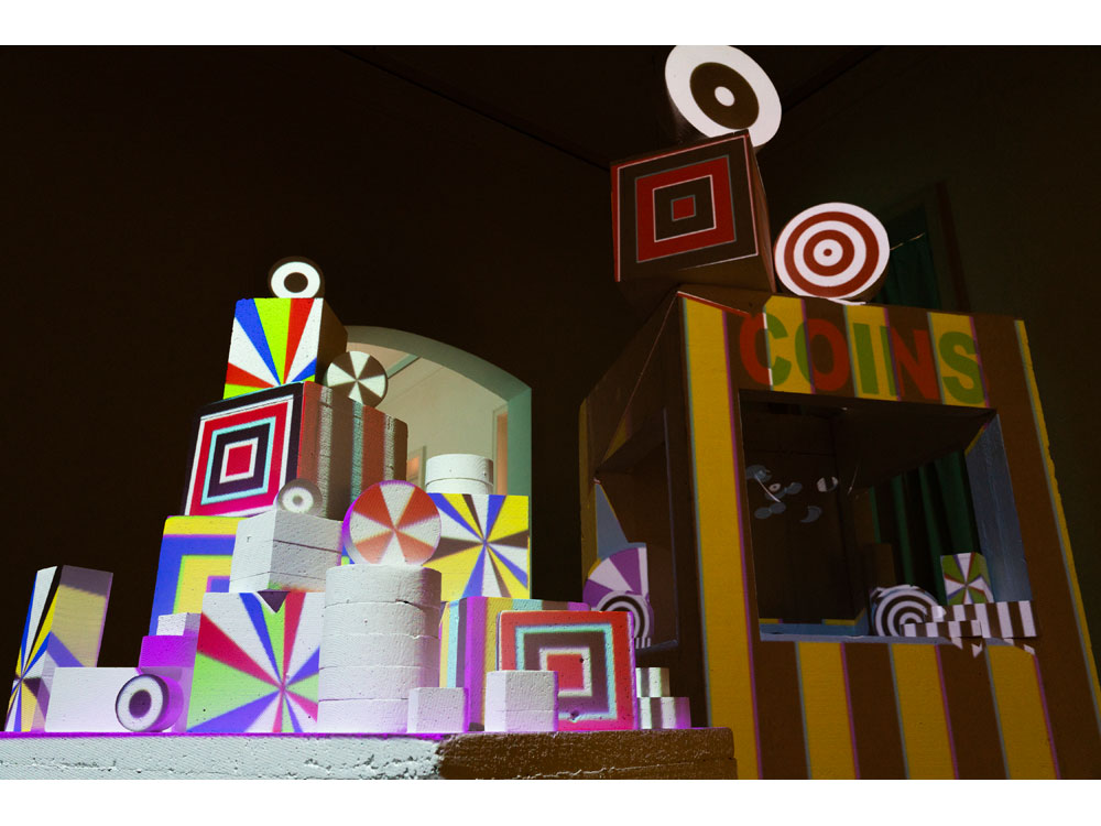 Lumen, Schloss Biesdorf, Sonja Alhäuser, Aljoscha, Deniz Alt, Emanuel Bernstone, Marc Bijl, Irina Birger, Sascha Boldt, Stephen Chambers, Sven Drühl, Marcus Eek, Thomas Fischer, Wineke Gartz, Daphne Glasmacher, Gregor Hildebrandt, Klaus Jörres, Elena Karakitsou, Hanna Mattes, Toshihiko Mitsuya, Jirka Pfahl, Römer + Römer, Femke Schaap, Sandra Schlipkoeter, Tracey Snelling, Veerle Thoben, Lukas Troberg, Atelier Van Lieshout, Jonas Vansteenkiste, Peter Vink, René Wirths, Sylvie Zijlmans & Hewald Jongenelis