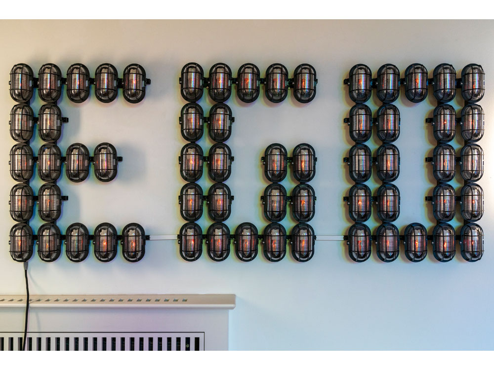 Lumen, Schloss Biesdorf, Sonja Alhäuser, Aljoscha, Deniz Alt, Emanuel Bernstone, Marc Bijl, Irina Birger, Sascha Boldt, Stephen Chambers, Sven Drühl, Marcus Eek, Thomas Fischer, Wineke Gartz, Daphne Glasmacher, Gregor Hildebrandt, Klaus Jörres, Elena Karakitsou, Hanna Mattes, Toshihiko Mitsuya, Jirka Pfahl, Römer + Römer, Femke Schaap, Sandra Schlipkoeter, Tracey Snelling, Veerle Thoben, Lukas Troberg, Atelier Van Lieshout, Jonas Vansteenkiste, Peter Vink, René Wirths, Sylvie Zijlmans & Hewald Jongenelis